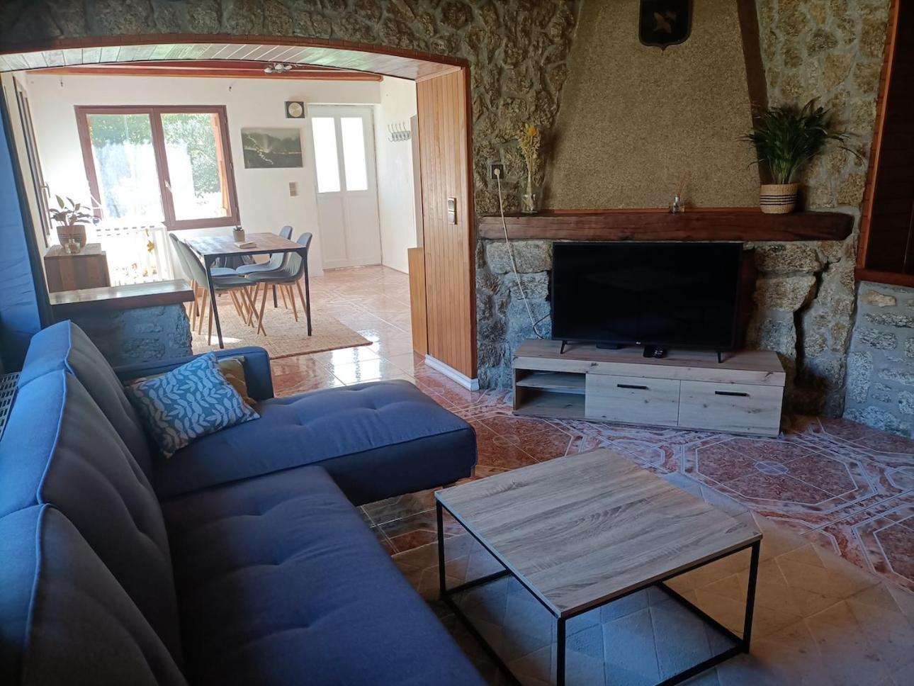 Appartement Cozy 100M2 Dans Chalet Savoyard Magland Exterior photo